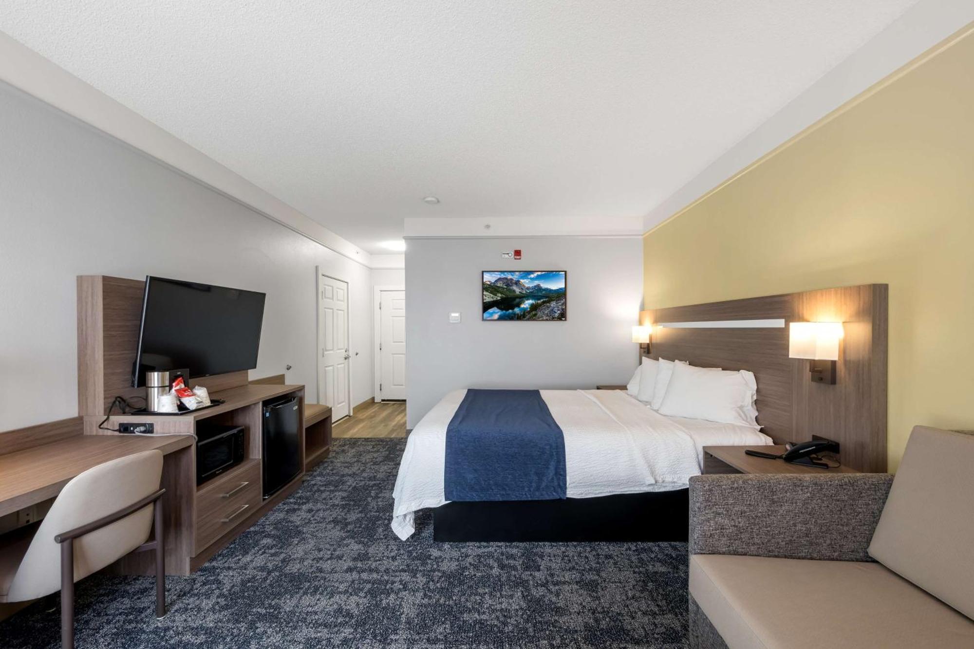 Surestay By Western Hotel 3*