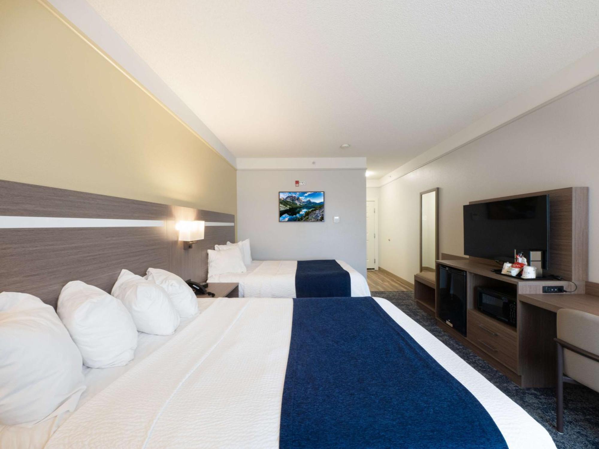 Hotel Surestay By Western 3*
